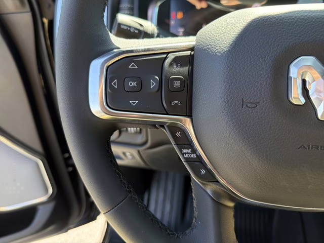 2026 Diamond Black Crystal Pearlcoat Ram 1500 Laramie 4X4 Truck