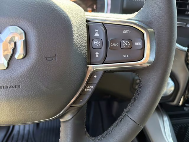 2026 Diamond Black Crystal Pearlcoat Ram 1500 Laramie 4X4 Truck