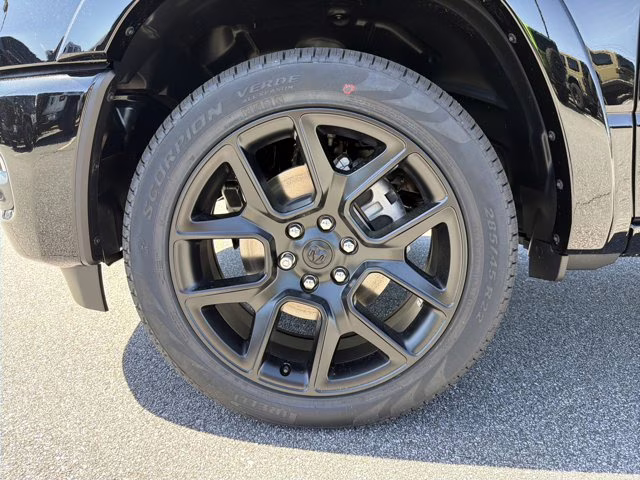 2026 Diamond Black Crystal Pearlcoat Ram 1500 Laramie 4X4 Truck