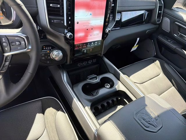 2026 Diamond Black Crystal Pearlcoat Ram 1500 Laramie 4X4 Truck