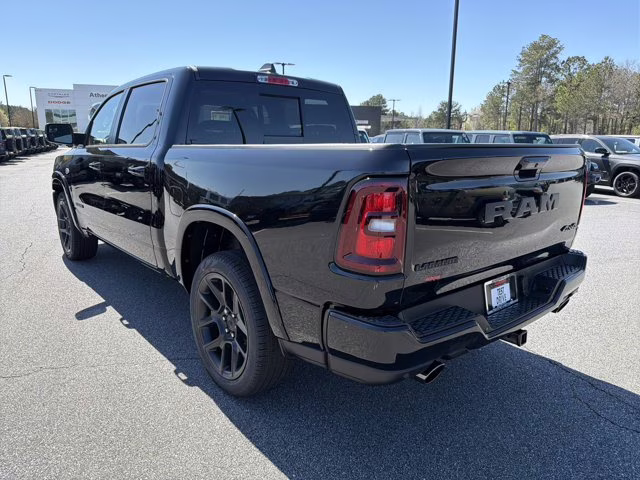 2026 Diamond Black Crystal Pearlcoat Ram 1500 Laramie 4X4 Truck