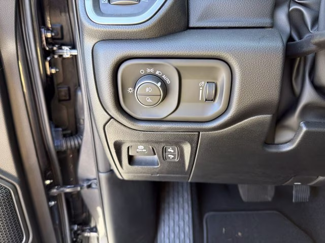 2026 Granite Crystal Metallic Clearcoat Ram 1500 Big Horn RWD Truck