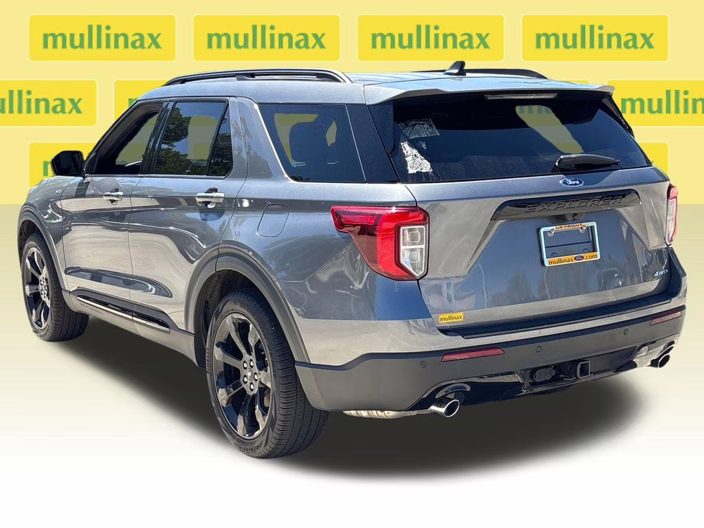 2022 Gray Metallic Ford Explorer ST-Line 4X4 SUV