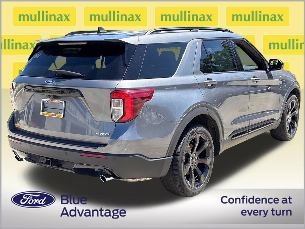 2022 Gray Metallic Ford Explorer ST-Line 4X4 SUV