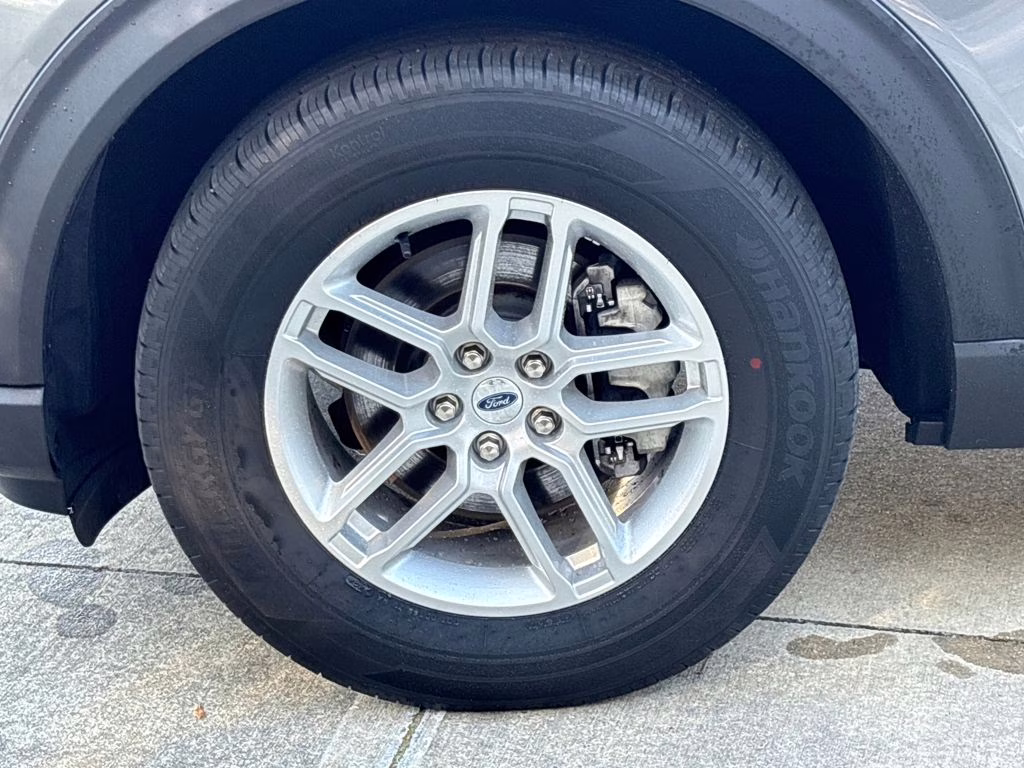 2025 Carbonized Gray Metallic Ford Explorer Active 4X4 SUV