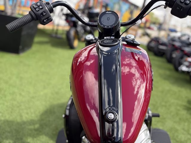 2026 RED Indian CHIEF VINTAGE, INDIAN MOTORCYCLE RED, 49ST Base