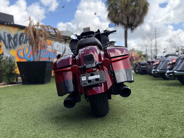 2026 BLACK CRYSTAL Indian CHALLENGER ELITE, 125 RED W/ BLK CRSTL,125th Anniversary
