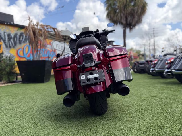 2026 BLACK CRYSTAL Indian CHALLENGER ELITE, 125 RED W/ BLK CRSTL,125th Anniversary