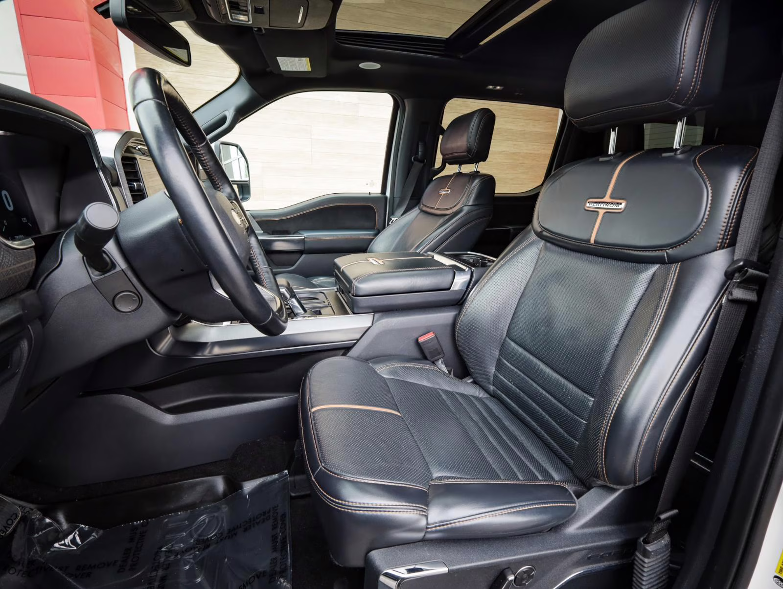 2021 Star White Metallic Tri-Coat Ford F-150 Platinum 4X4 Truck