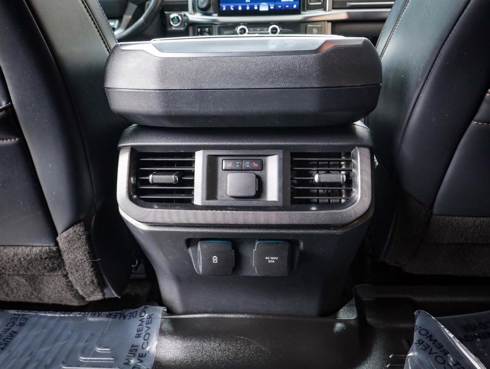 2021 Star White Metallic Tri-Coat Ford F-150 Platinum 4X4 Truck