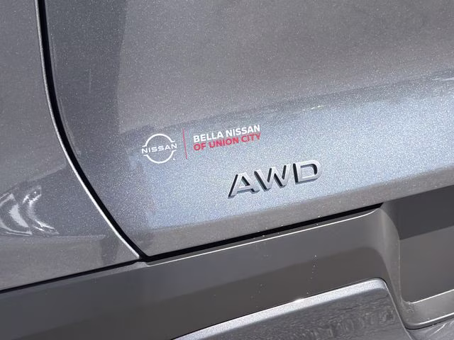 2026 Gun Metallic Nissan Murano SL AWD SUV