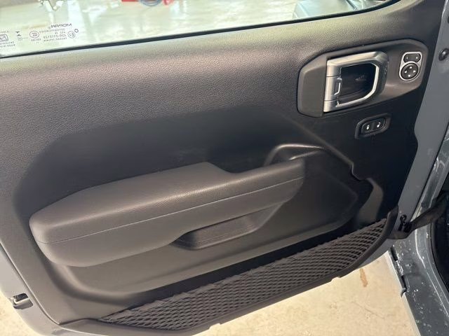 2026 Anvil Clear Coat Jeep Wrangler Sport S 4X4 SUV