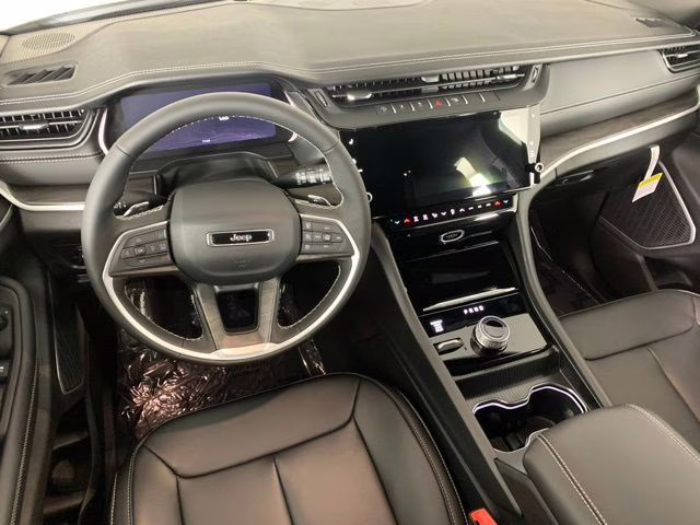 2026 Velvet Red Pearlcoat Jeep Grand Cherokee L Limited 4X4 SUV