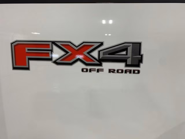 2026 Oxford White Ford Super Duty F-250 SRW XLT 4X4 Truck