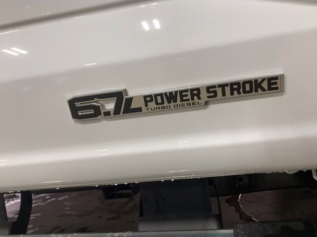 2026 Oxford White Ford Super Duty F-250 SRW XLT 4X4 Truck