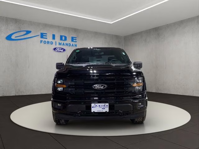 2026 Agate Black Metallic Ford F-150 XLT Black Appearance 4X4 Truck