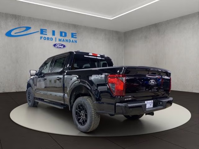 2026 Agate Black Metallic Ford F-150 XLT Black Appearance 4X4 Truck