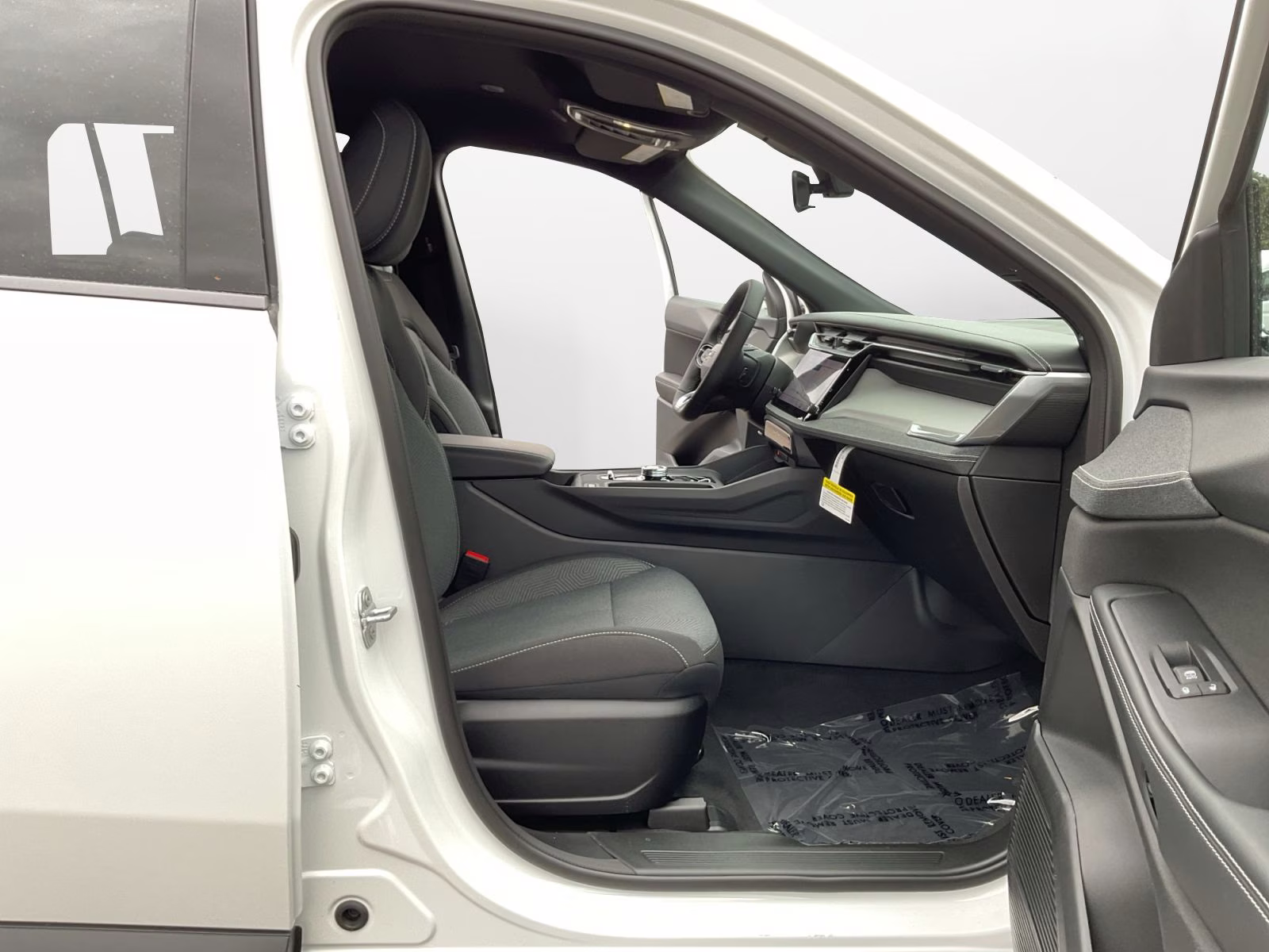 2026 Bright White Clearcoat Jeep Cherokee Laredo 4X4 SUV