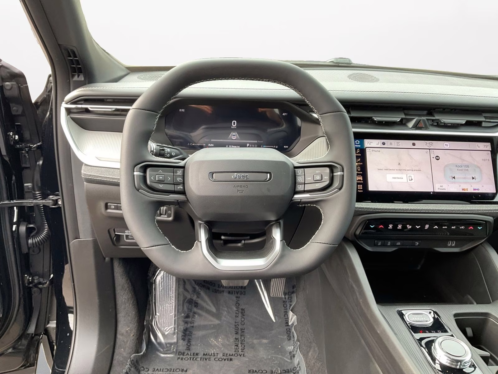 2026 Diamond Black Crystal Pearlcoat Jeep Cherokee Laredo 4X4 SUV