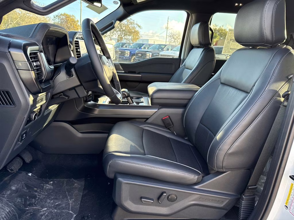 2026 Oxford White Ford F-150 Lariat RWD Truck