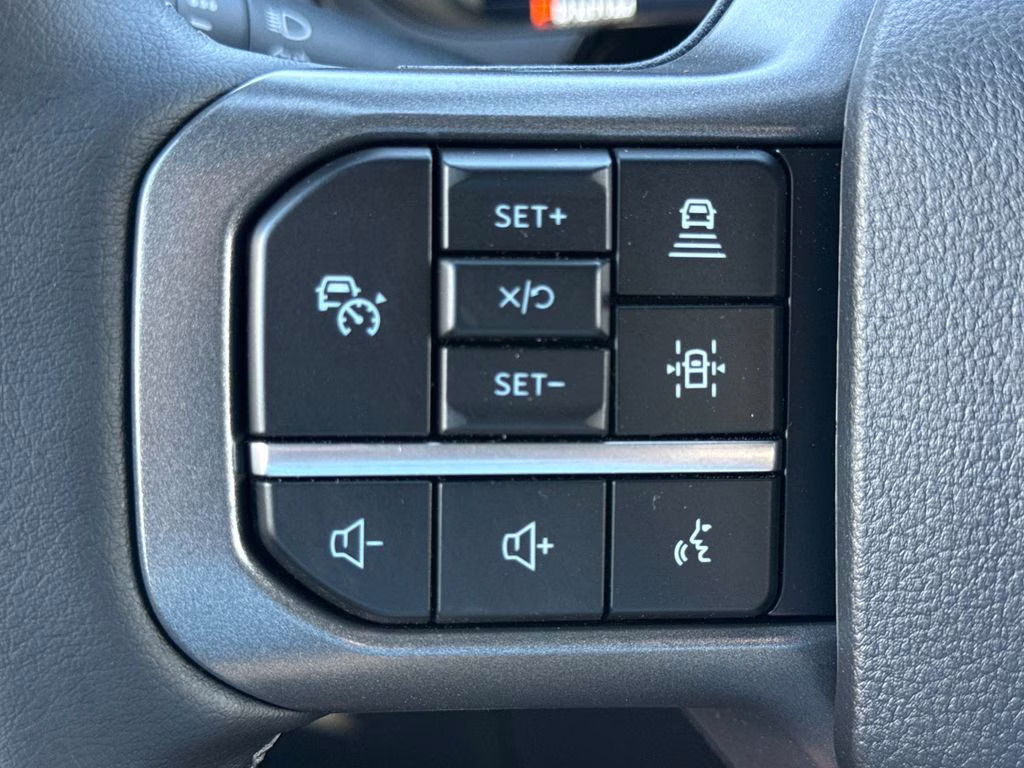 2026 Oxford White Ford F-150 Lariat RWD Truck