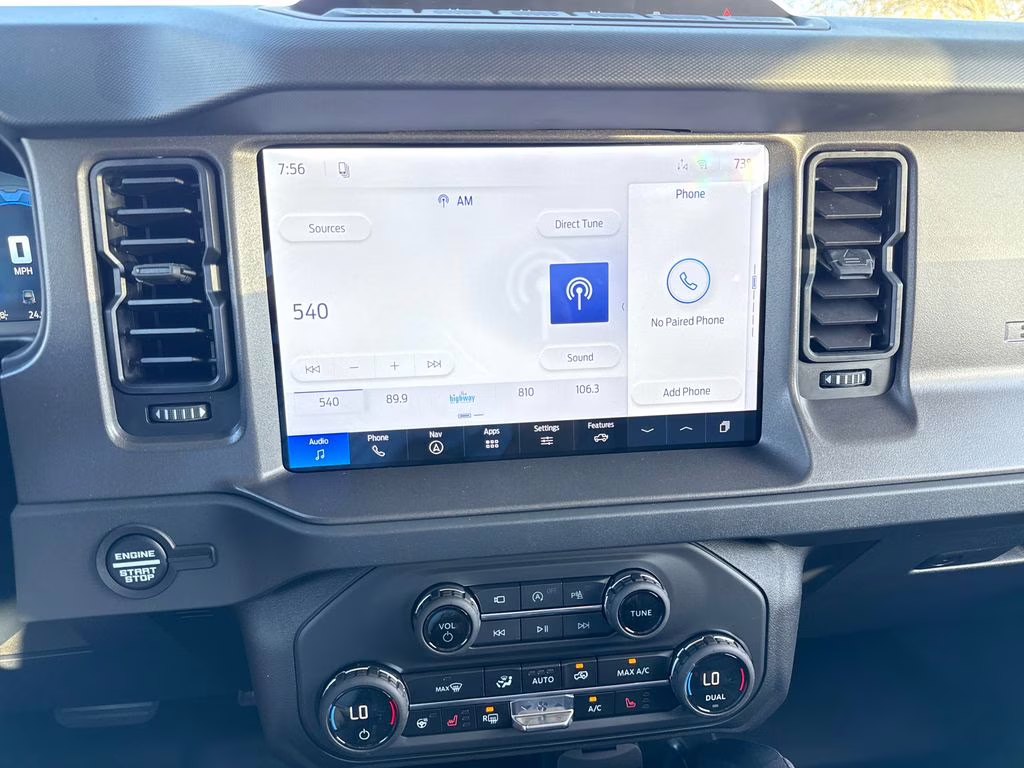 2026 Oxford White Ford Bronco Badlands 4X4 SUV