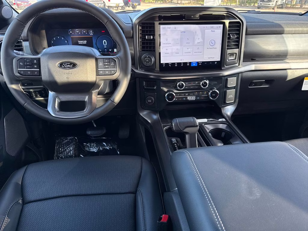 2026 Oxford White Ford F-150 Lariat RWD Truck