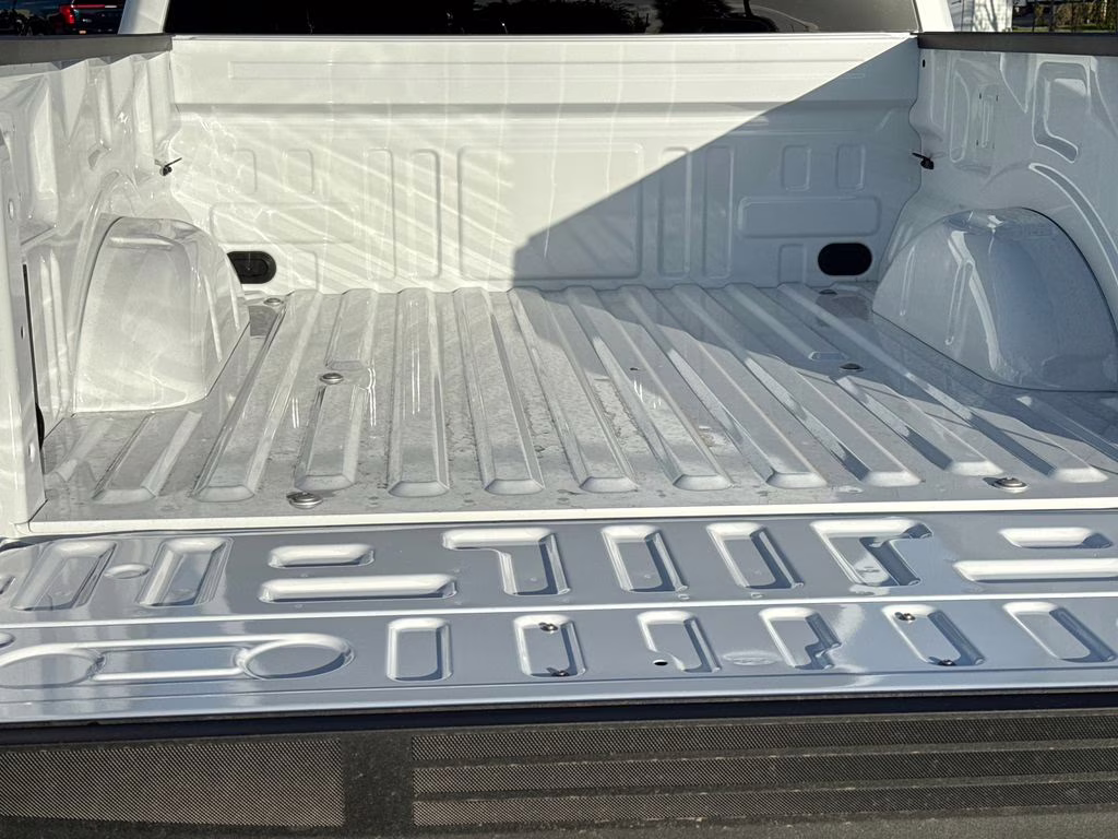 2026 Oxford White Ford F-150 Lariat RWD Truck