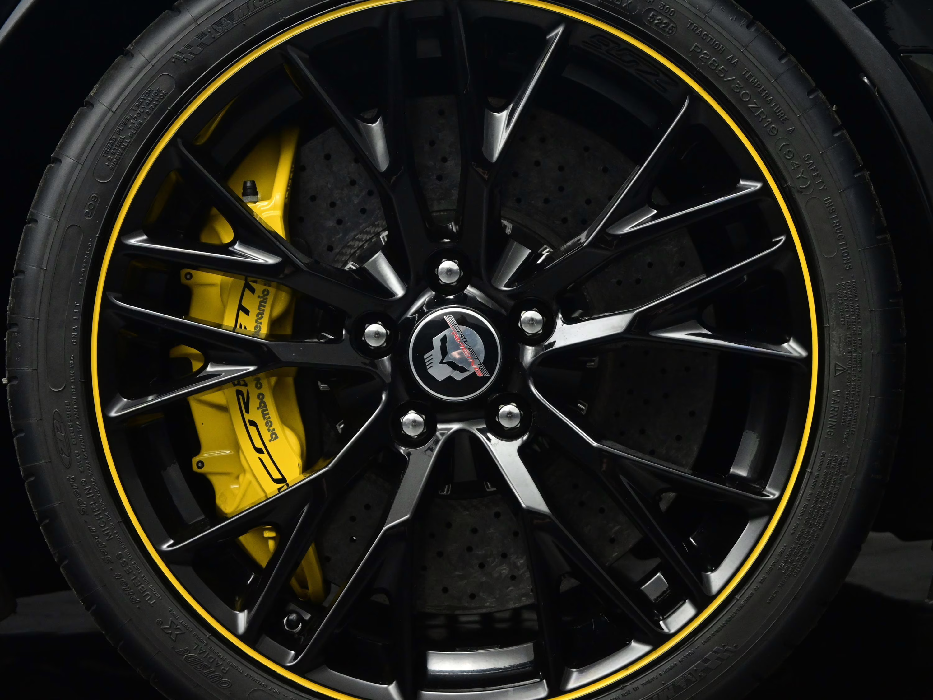 2016 Black Chevrolet Corvette Z06 RWD Coupe