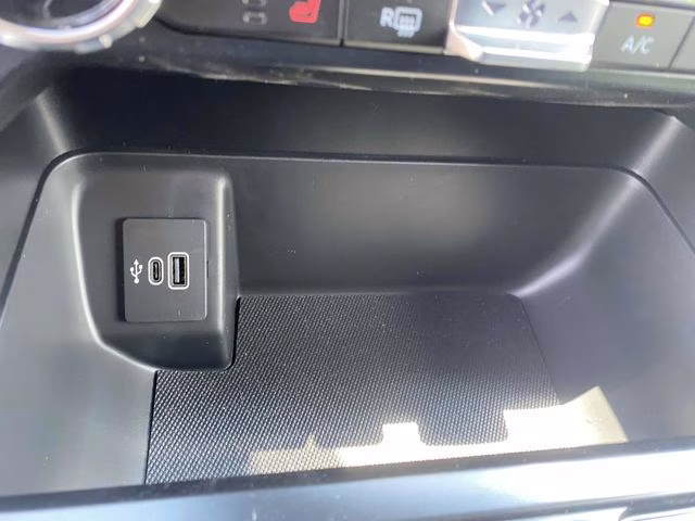 2025 Iconic Silver Metallic Ford F-150 XLT 4X4 Truck