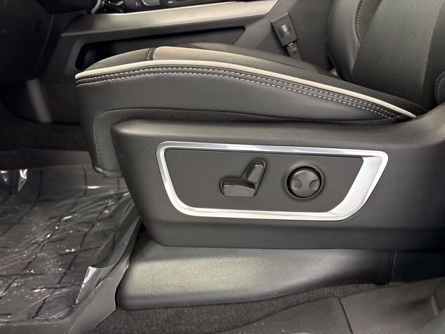 2026 Granite Crystal Metallic Clearcoat Ram 1500 Laramie 4X4 Truck