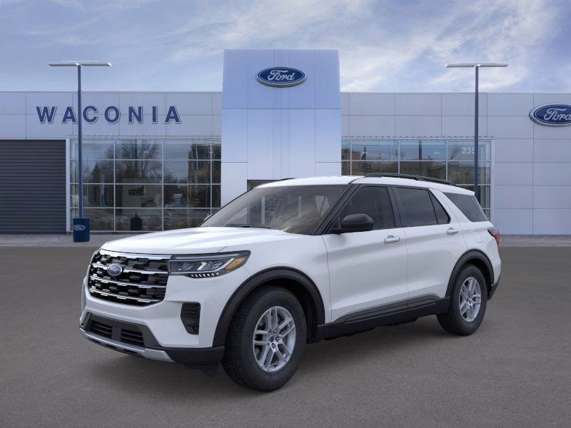 2026 Space White Metallic Ford Explorer Active 4X4 SUV