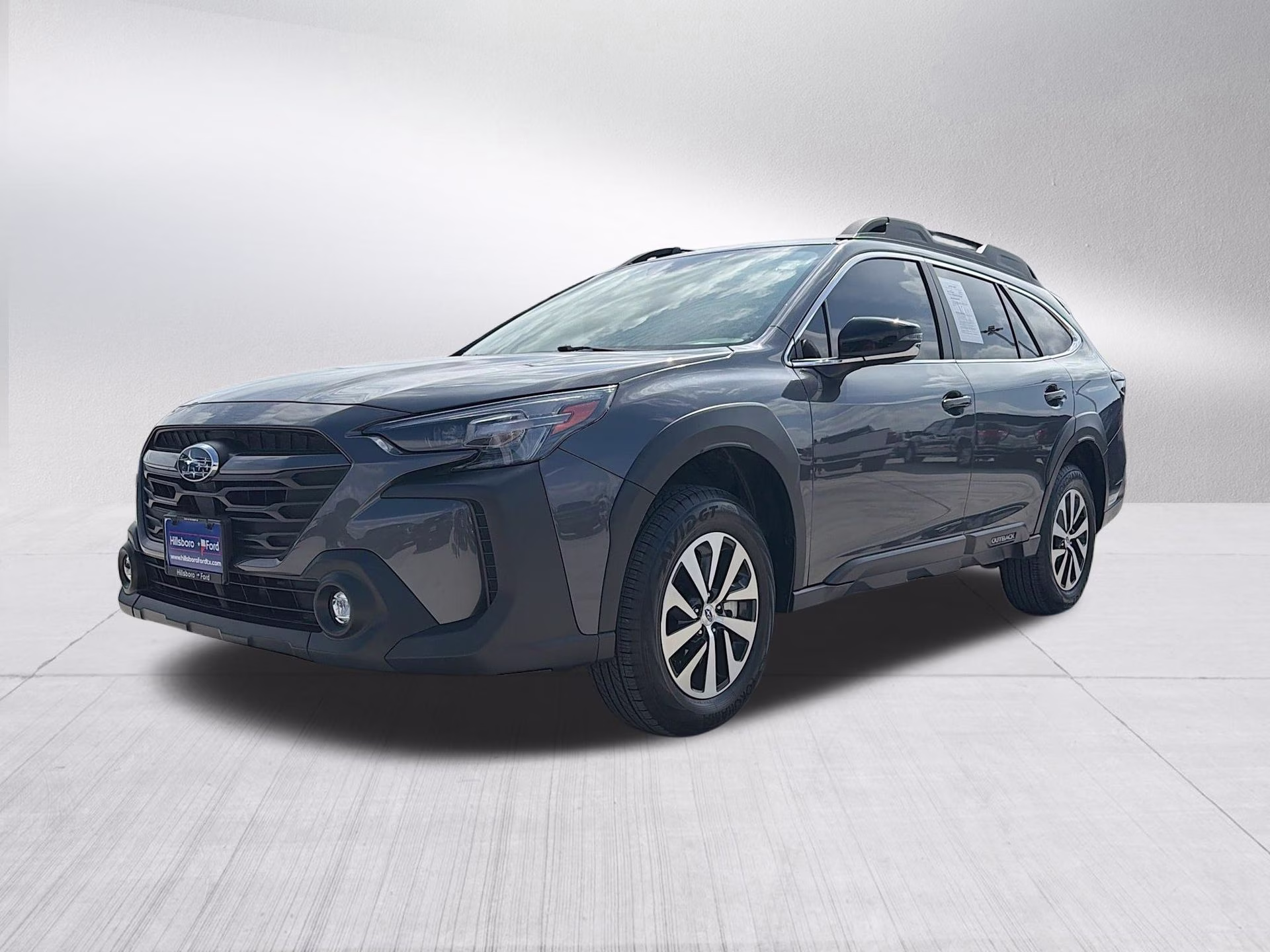 2025 Magnetite Gray Metallic Subaru Outback Premium AWD SUV