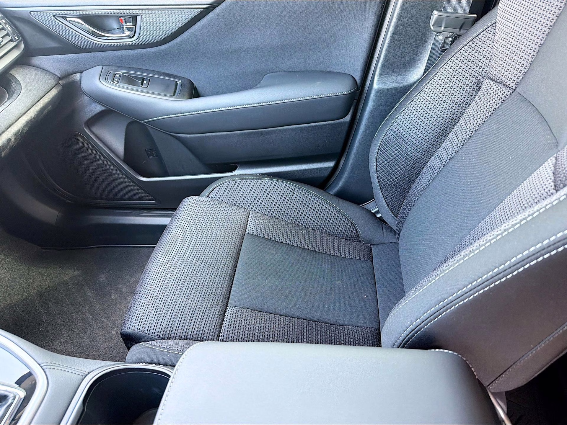 2025 Magnetite Gray Metallic Subaru Outback Premium AWD SUV