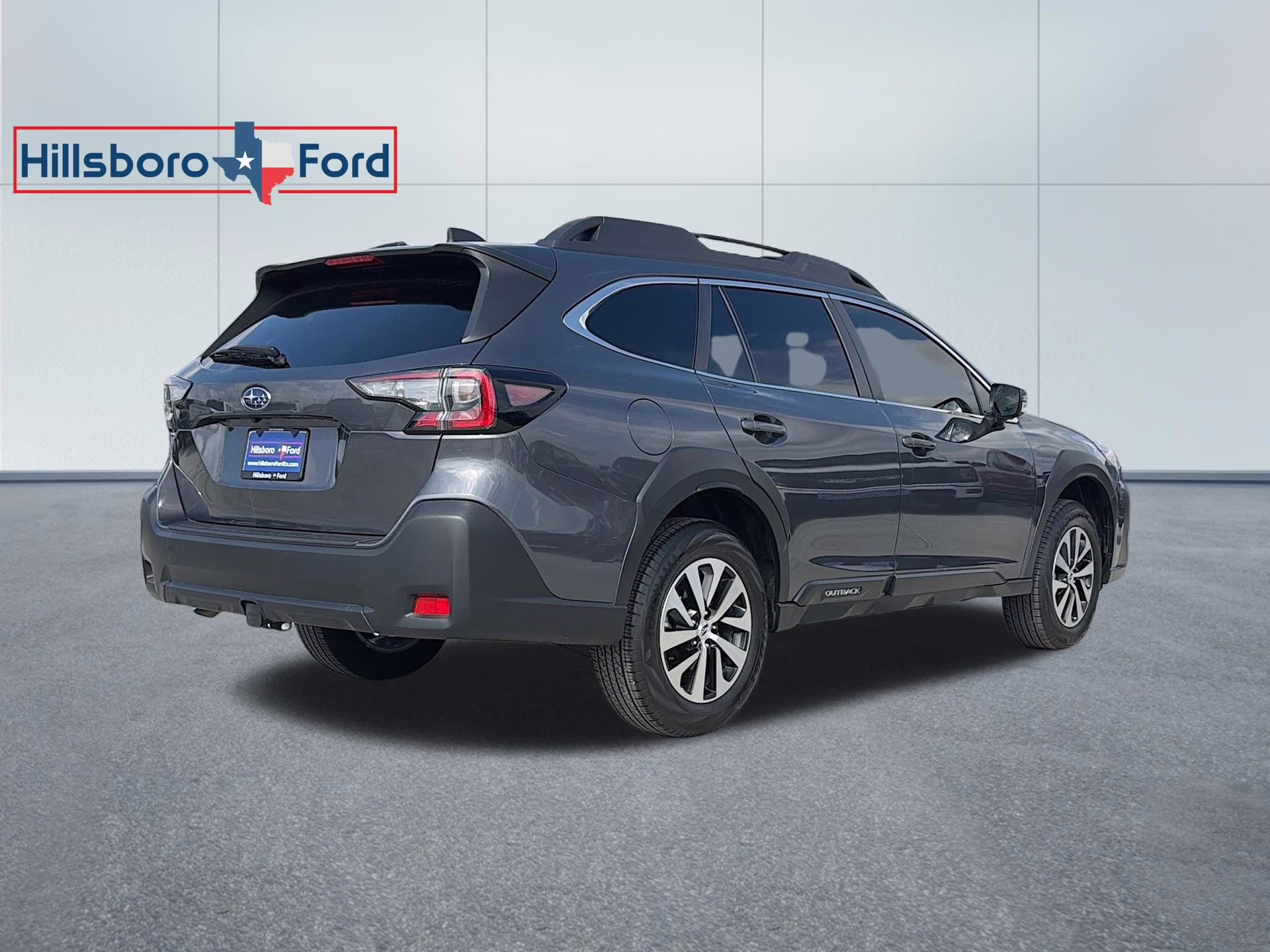 2025 Magnetite Gray Metallic Subaru Outback Premium AWD SUV