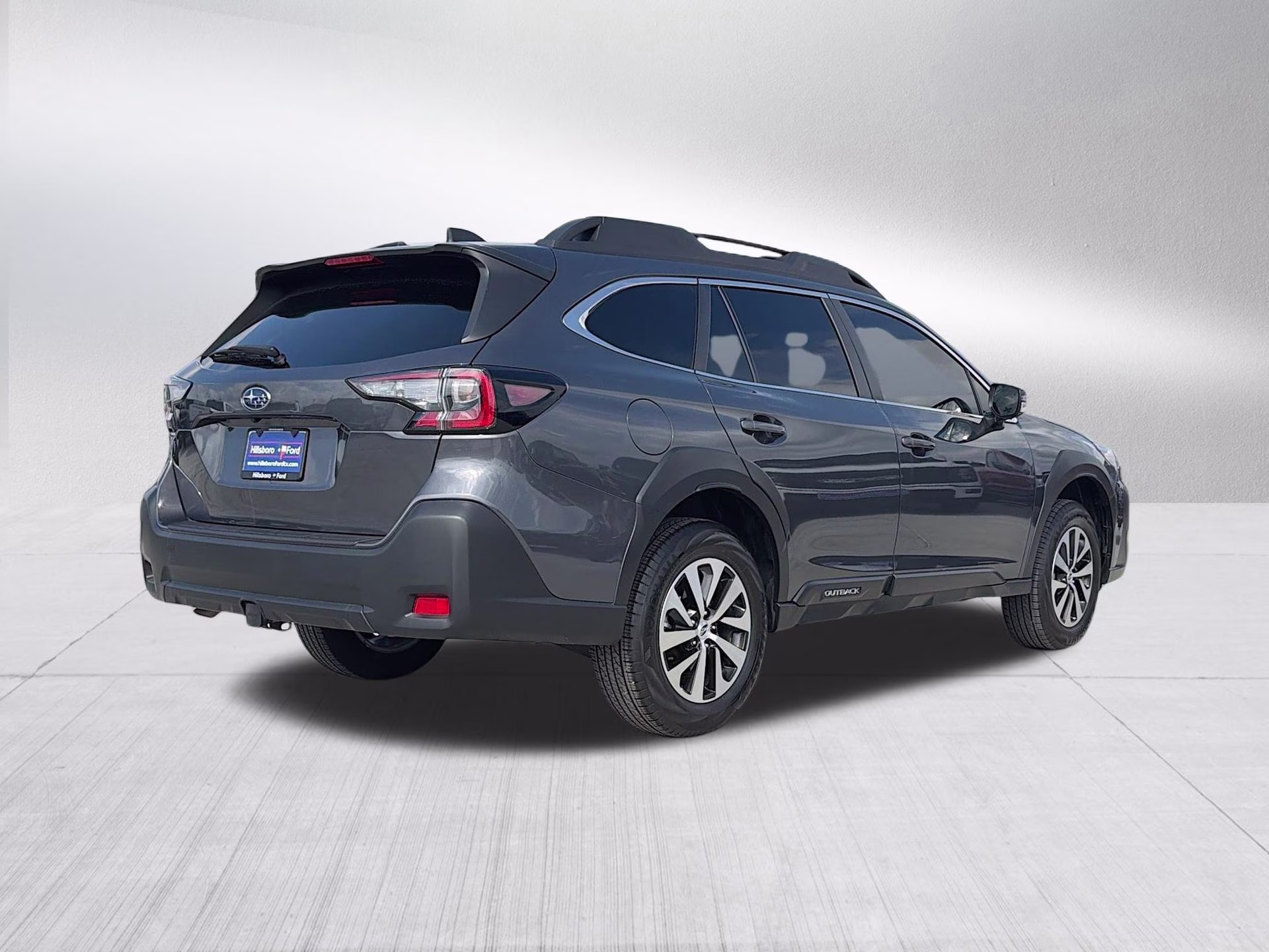 2025 Magnetite Gray Metallic Subaru Outback Premium AWD SUV