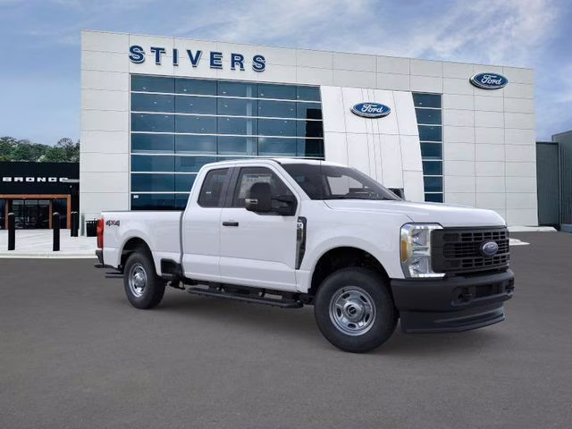 2026 Oxford White Ford Super Duty F-250 SRW XL 4X4 Truck