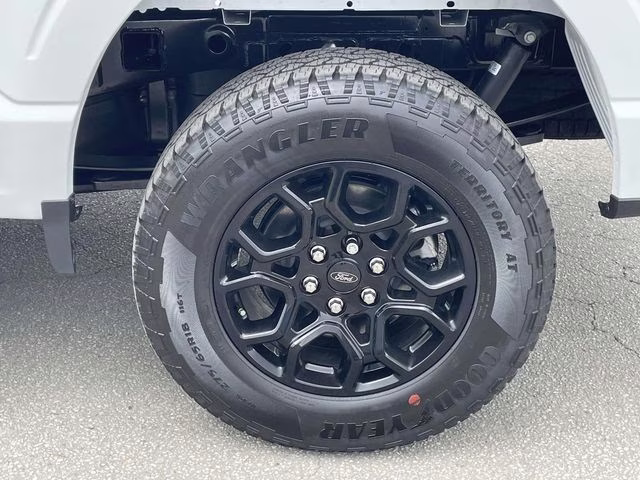 2026 Oxford White Ford F-150 XLT 4X4 Truck