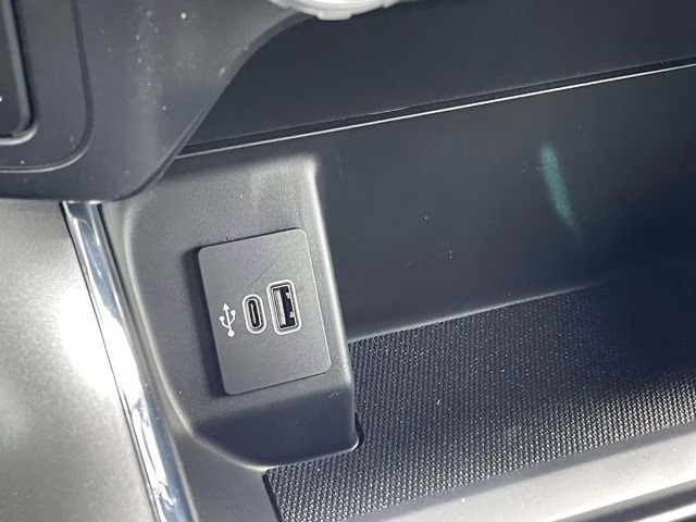 2026 Oxford White Ford F-150 XLT 4X4 Truck