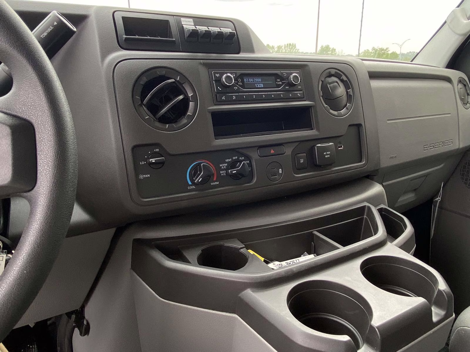 2026 Oxford White Ford E-350SD Base RWD Truck