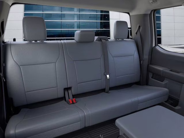 2026 Oxford White Ford Super Duty F-250 SRW XL 4X4 Truck