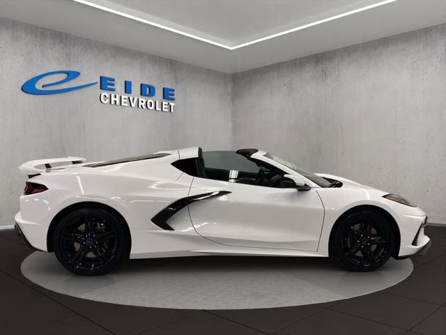 2026 Arctic White Chevrolet Corvette Stingray RWD Coupe