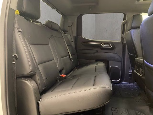 2026 Summit White Chevrolet Silverado 1500 RST 4X4 Truck