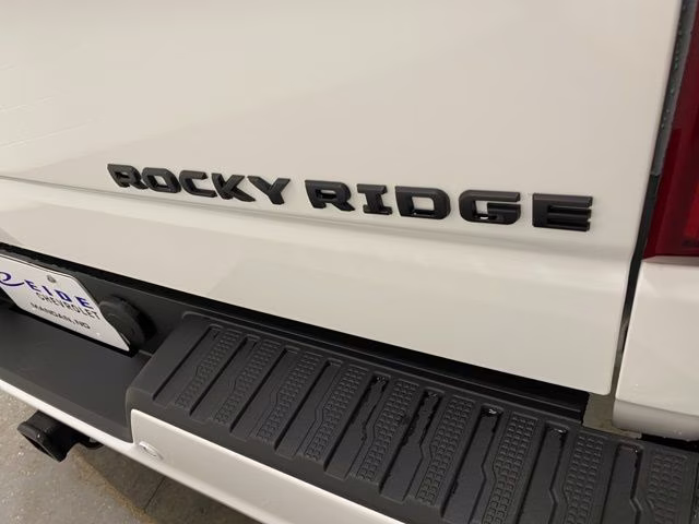 2026 Summit White Chevrolet Silverado 1500 RST 4X4 Truck