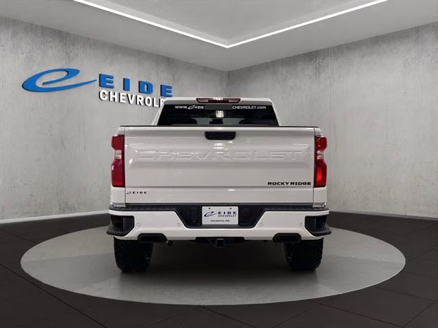 2026 Summit White Chevrolet Silverado 1500 RST 4X4 Truck