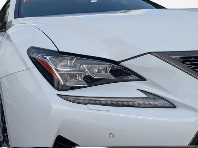 2016 Ultra White Lexus RC F RWD Coupe
