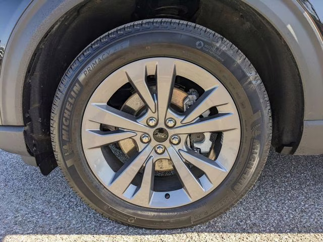 2025 Black Metallic Ford Explorer Active 4X4 SUV