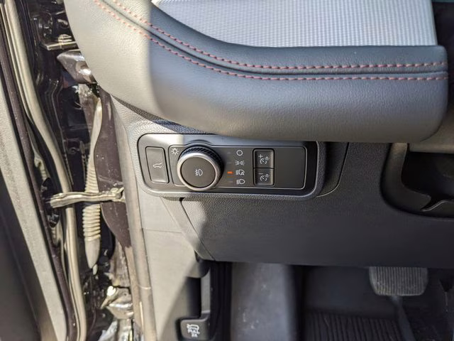 2025 Black Metallic Ford Explorer Active 4X4 SUV