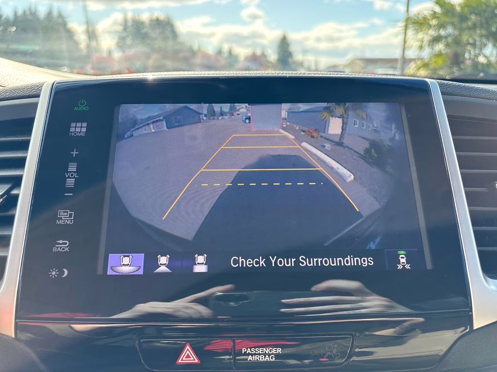 2016 Black Forest Pearl Honda Pilot Elite AWD SUV