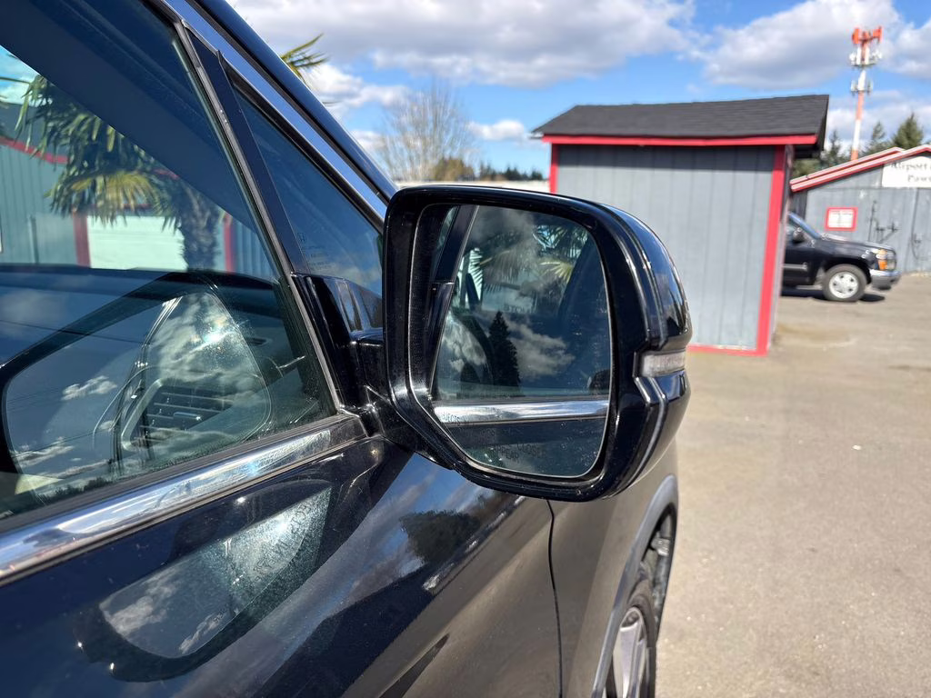 2016 Black Forest Pearl Honda Pilot Elite AWD SUV